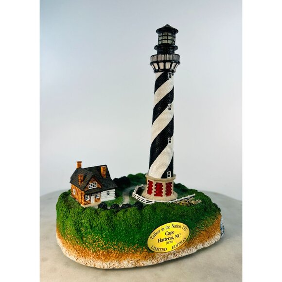 1999 Lefton Cape Hatteras Lighthouse LE 958/9500 Wave & Bird sounds Lights - Picture 1 of 10